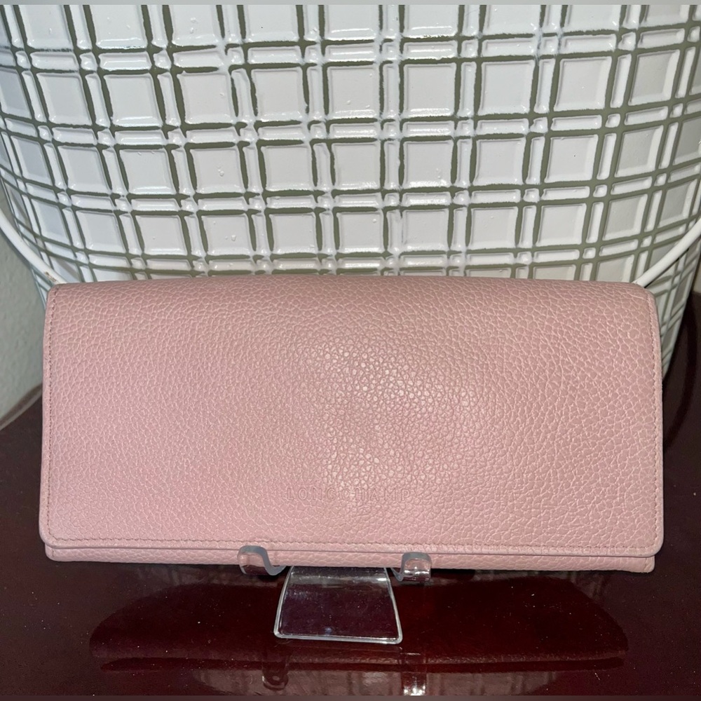 Longchamp Le Foulonne Continental Wallet Powder Pink Leather EUC